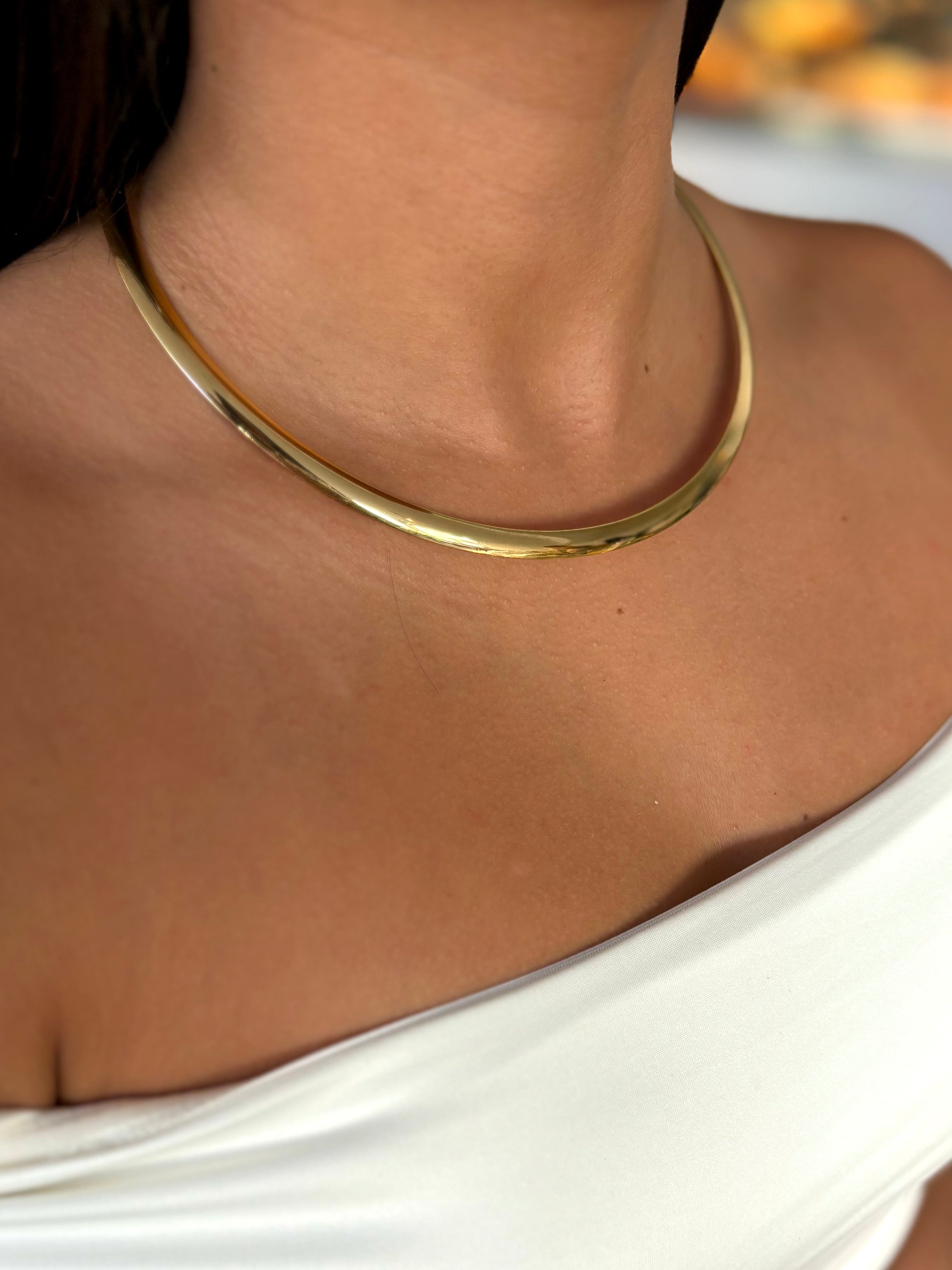 Lisa choker