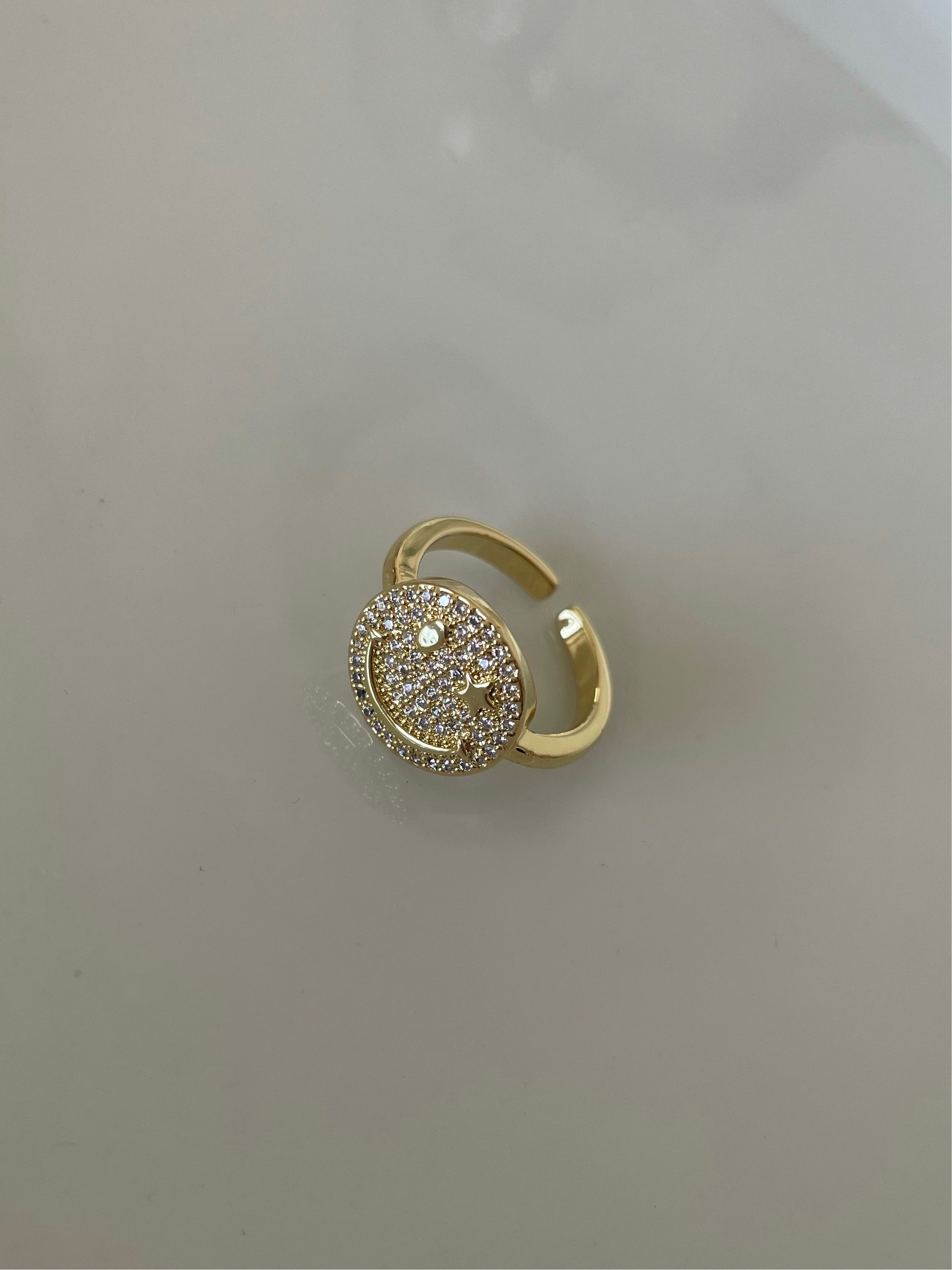 Happy ring