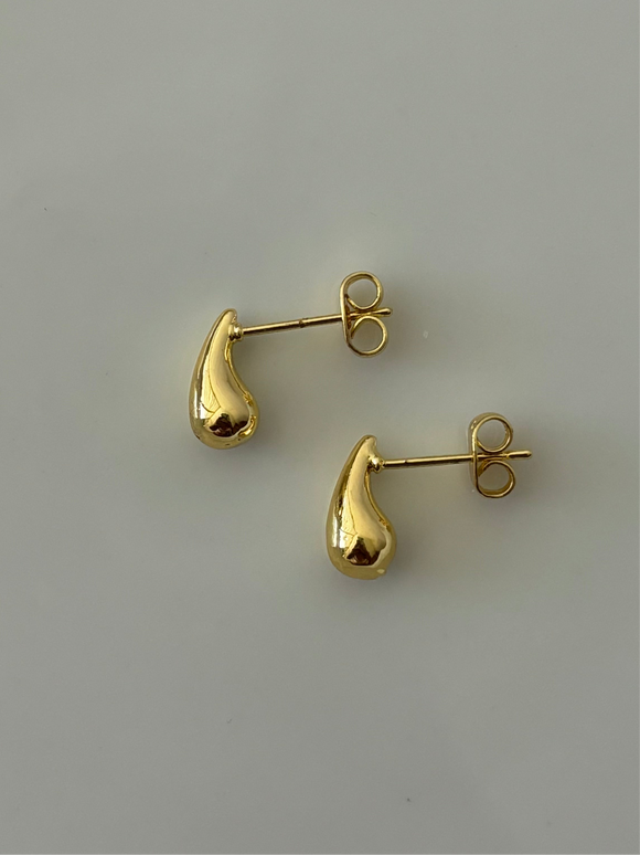 Mega mini golden drop stud