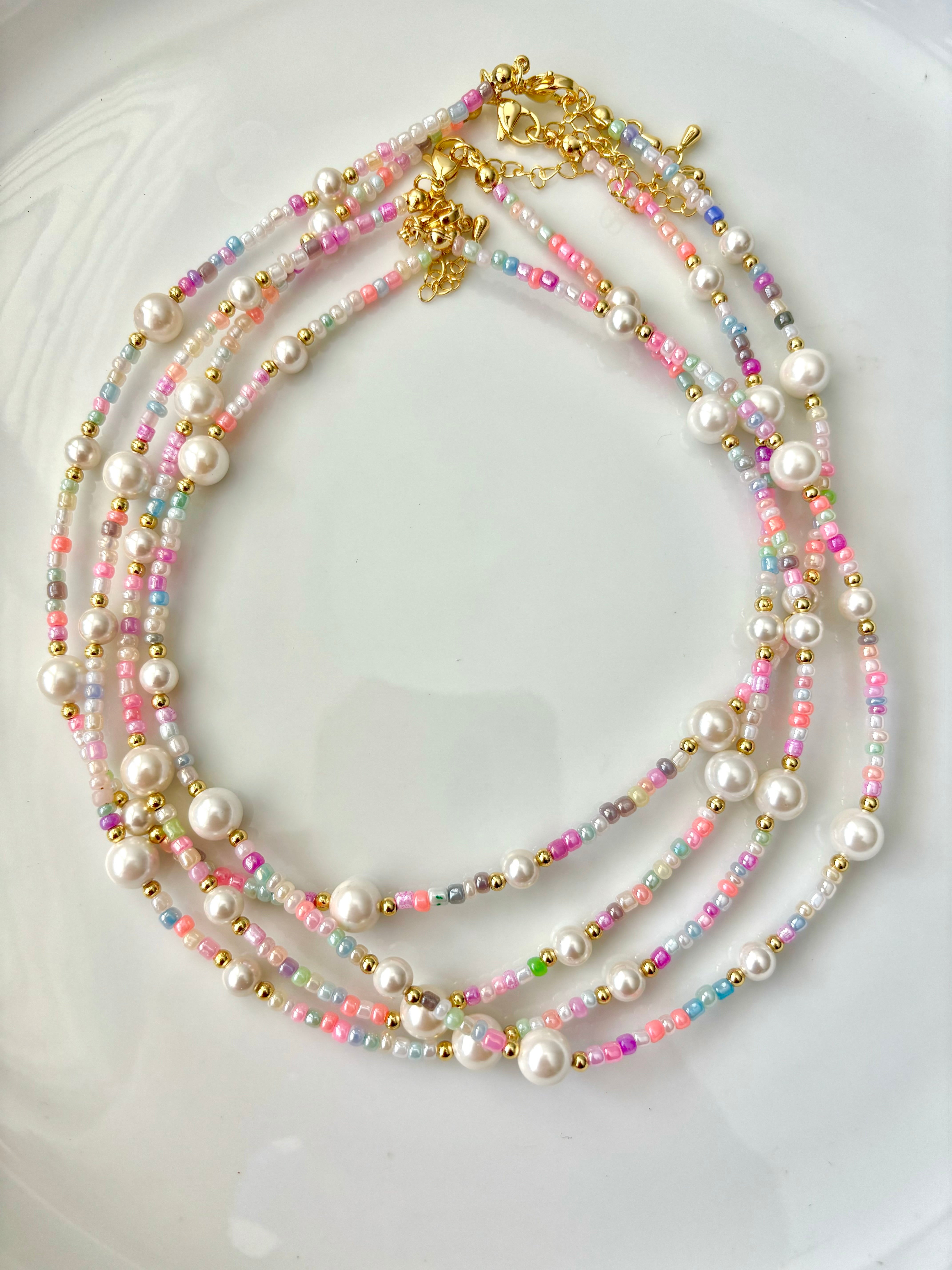 Pearl choker
