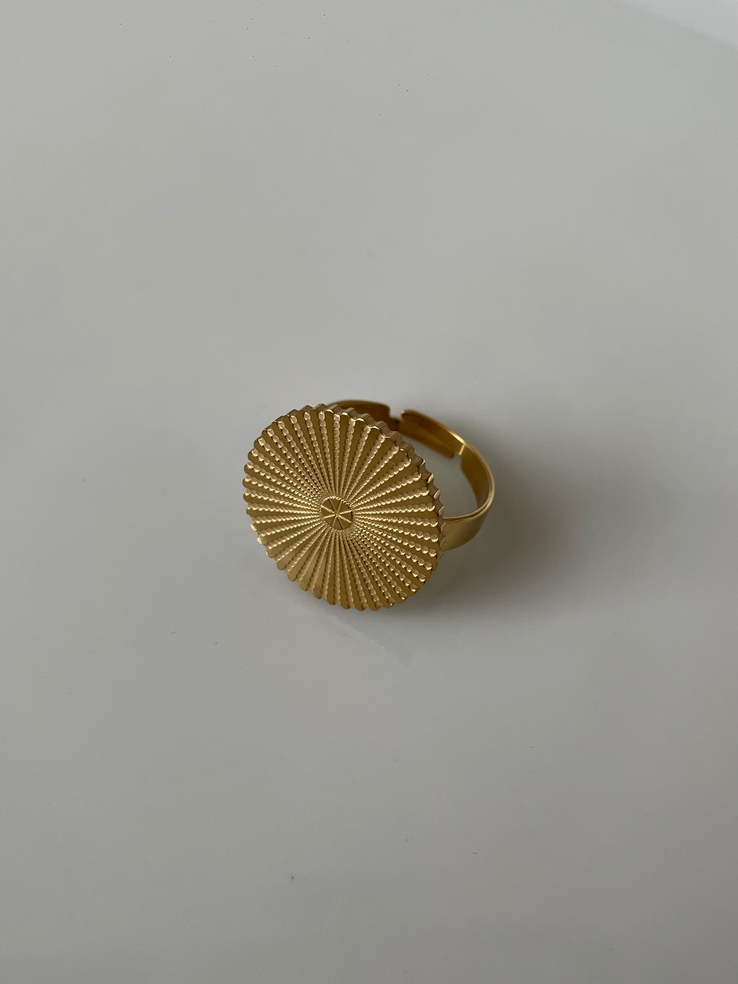 Sahira ring