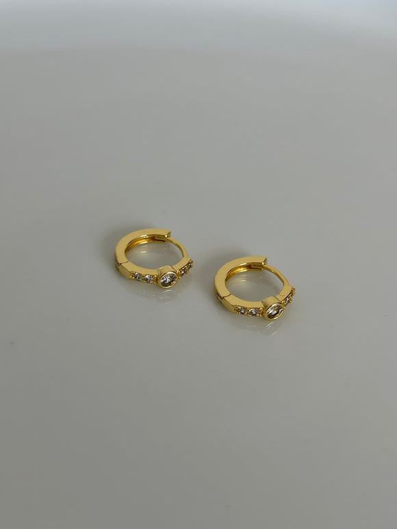 Idara Huggie hoops