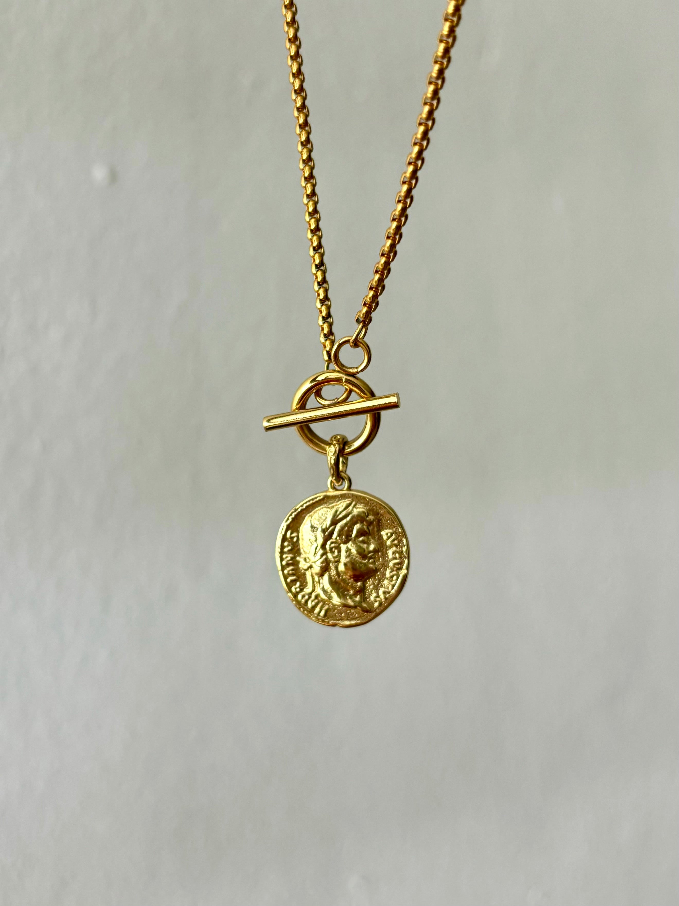 Moneda de oro