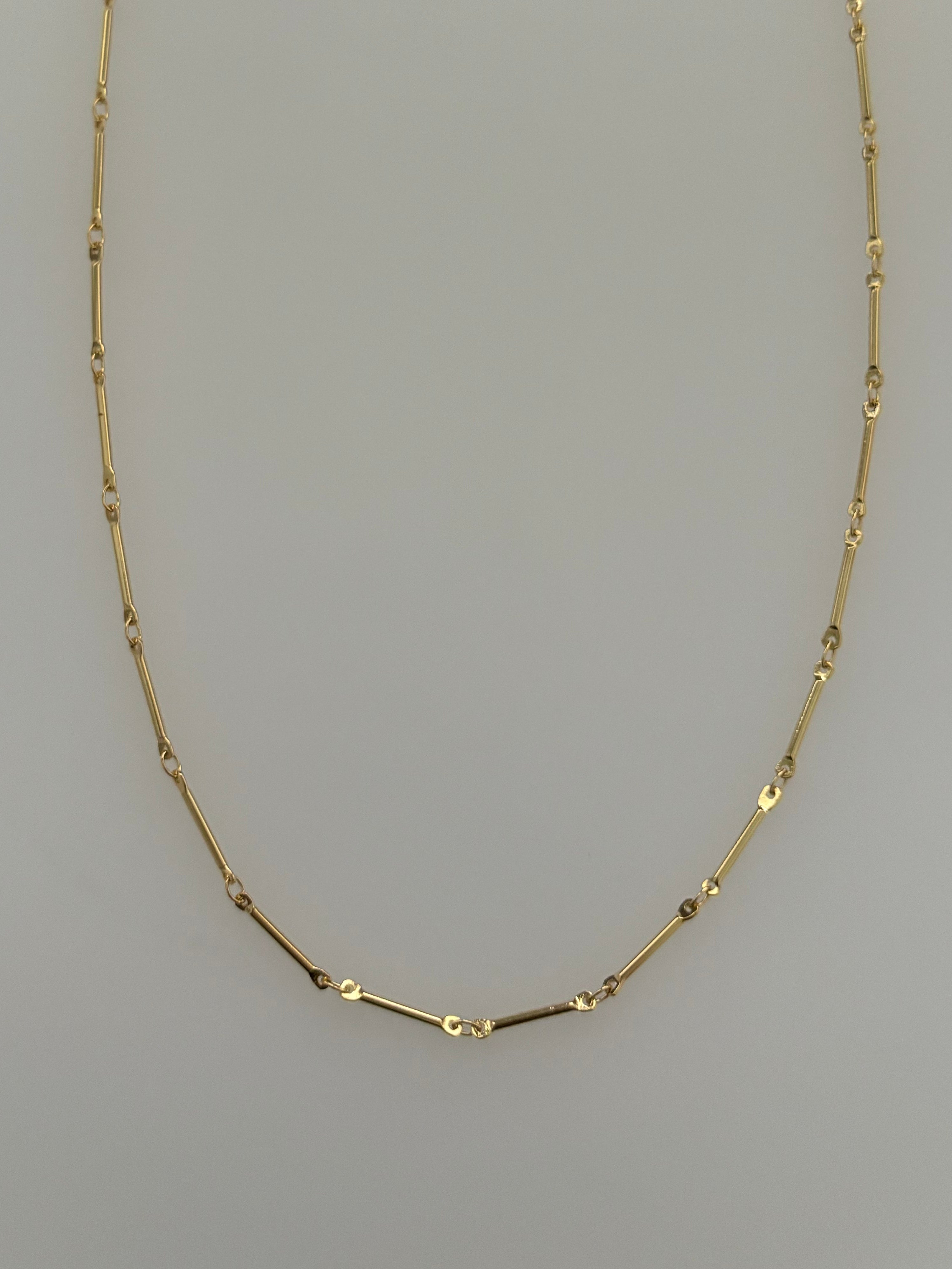 Dainty chain