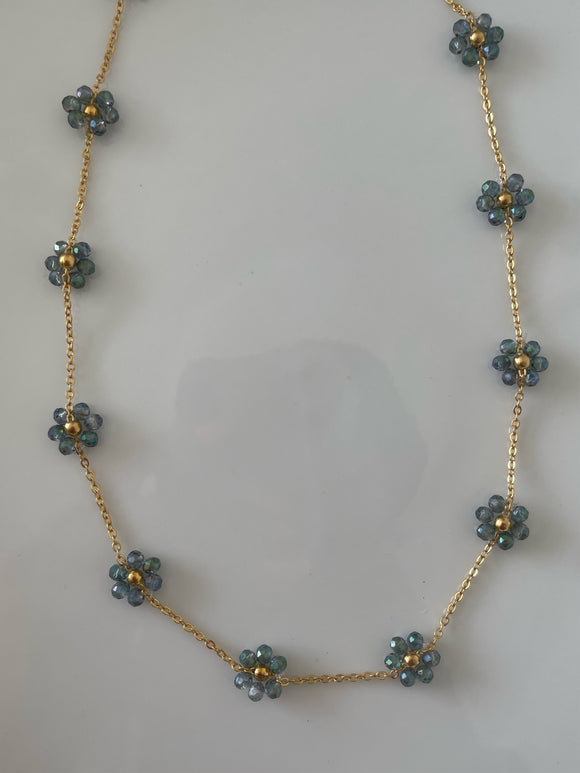 Quartz flower choker