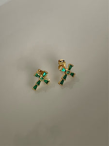 Esme cross stud