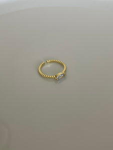 Clear oval