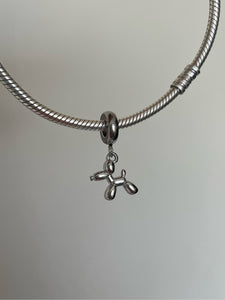 Silver balloon dog pendant